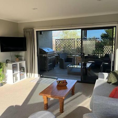 Smiths Place Таупо Экстерьер фото